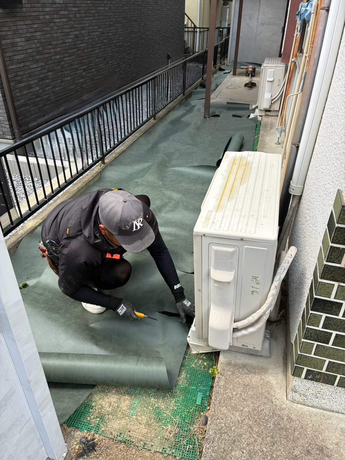 本日　防草シート➕砂利敷き